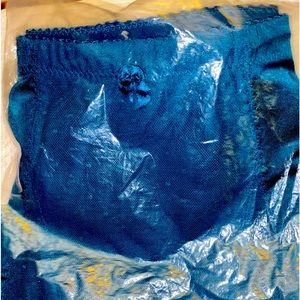 price firm  limited time only choose your colors bundle and save size M Rhonda S